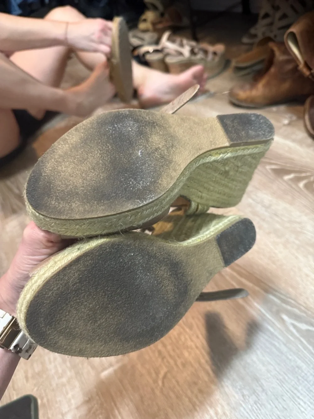 Steve Madden Tan Brown Espadrille Wedges - Picture 2 of 3